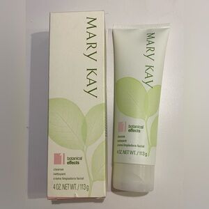 Mary Kay Botanical Effects Cleanser (1)